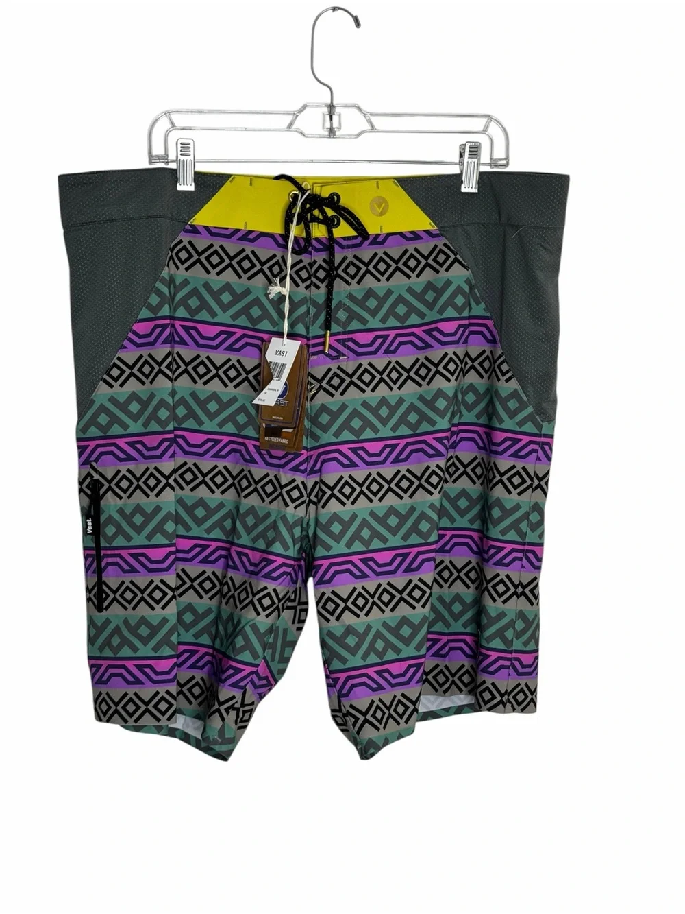 Vast Men's HydrogenVI Patterned Boardshorts - Purple & Green, NWT, 30